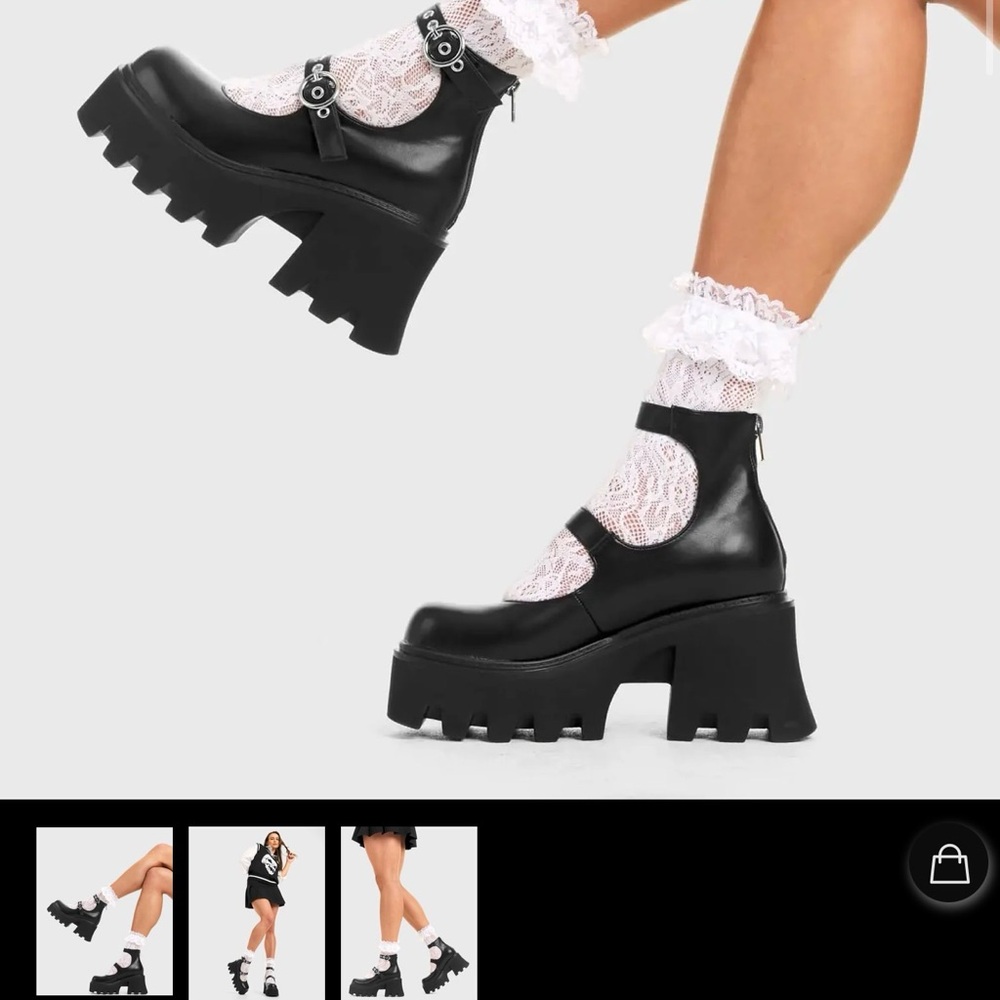 Moda Black Chunky Platform Mary Jane Boots